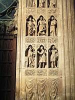 Reims, Cathedrale, Facade occidentale, Revers, D'Abraham a Jean-Baptiste; de Melchisedech a Jesus (scenes 1 et 2)